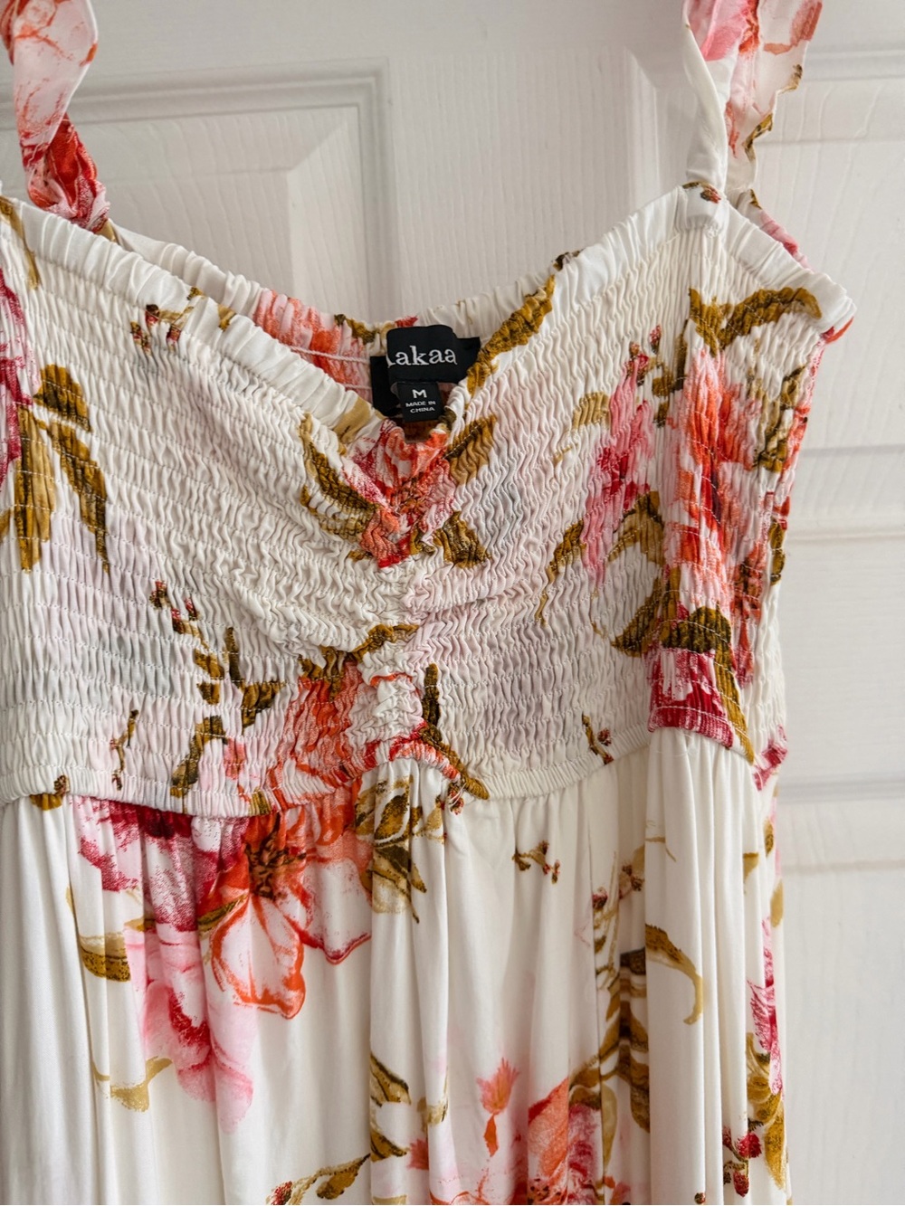 Grand stage - -Shoulder White Floral Maxi Dress with Pink & Orange Blooms - Picture 4 of 7